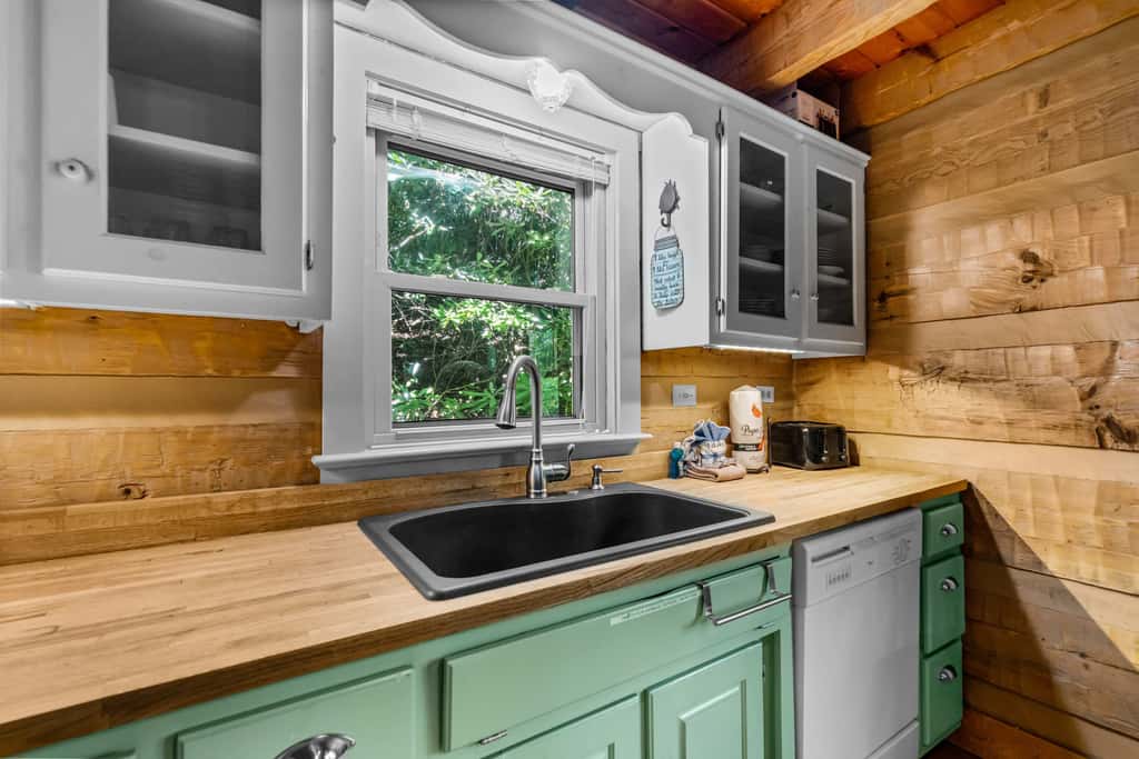 Smoky Mountain Views | Hot Tub | Game Room | 4BR