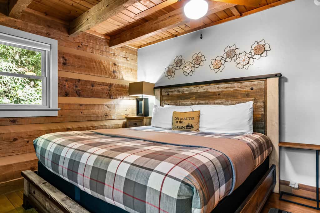 Smoky Mountain Views | Hot Tub | Game Room | 4BR