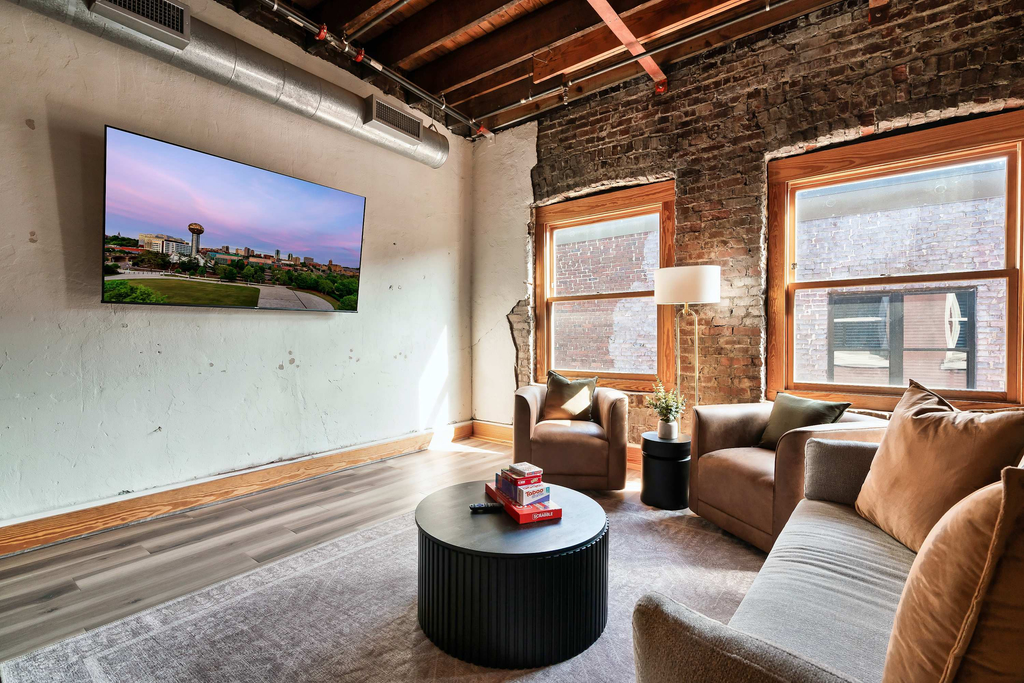 1 Mile to Downtown Knoxville・Cozy Historic Loft