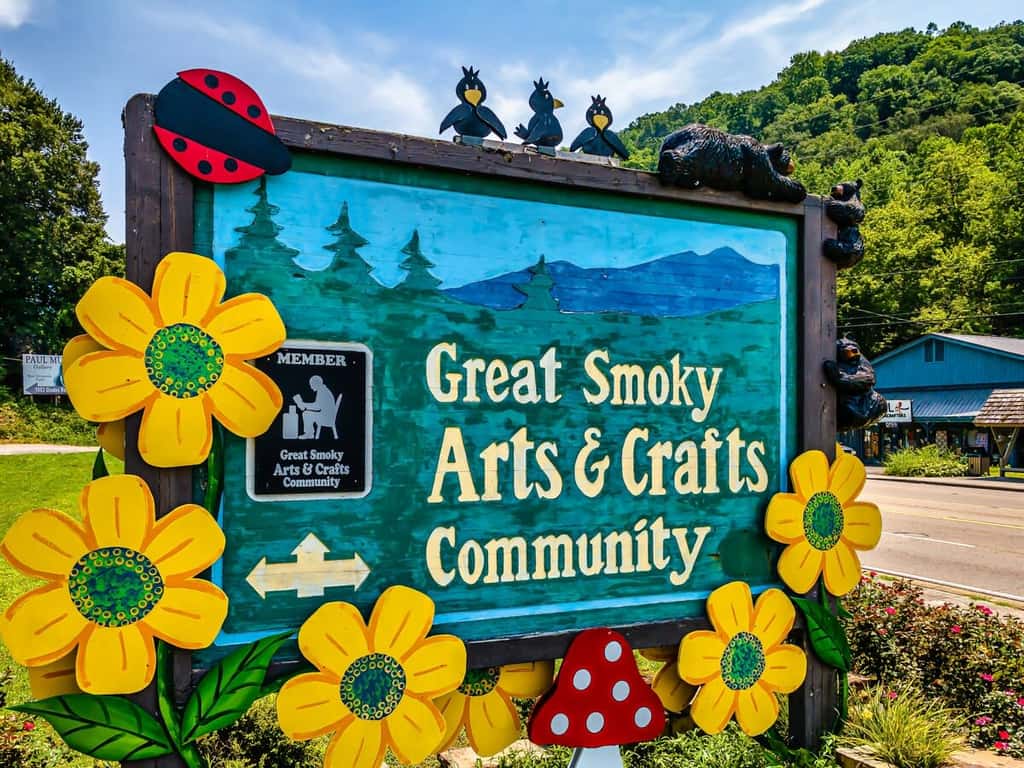 Peaceful Getaway, Sleeps 6・Pet Friendly & Hot Tub