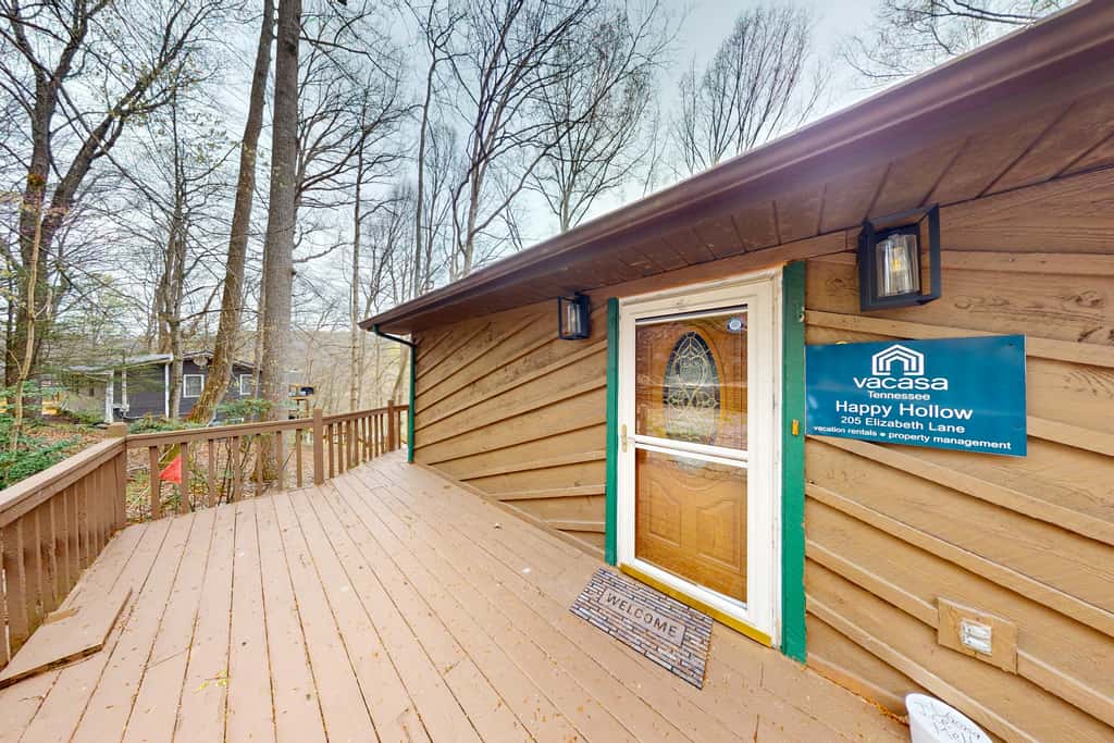 Norris Cove Lakefront Retreat・Games・Dog-friendly