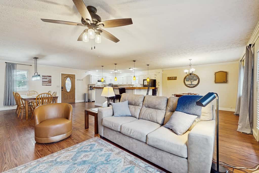 Norris Cove Lakefront Retreat・Games・Dog-friendly