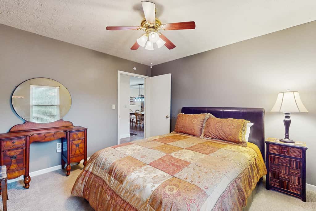 Norris Cove Lakefront Retreat・Games・Dog-friendly