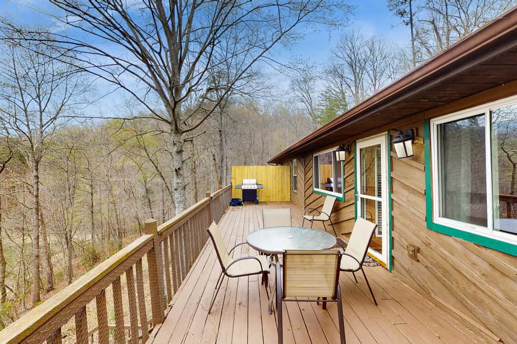 Norris Cove Lakefront Retreat・Games・Dog-friendly