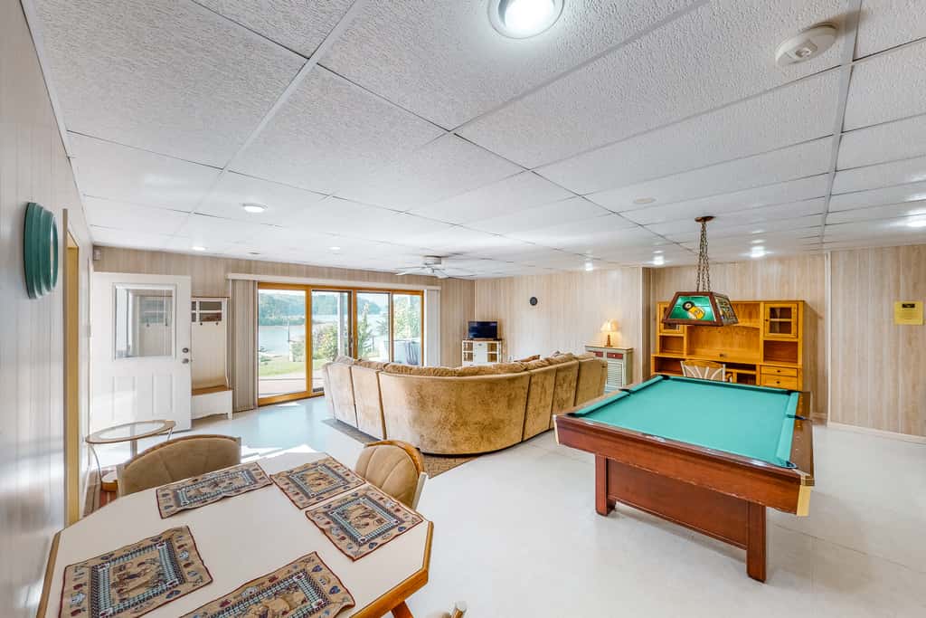 Douglas Lake Getaway・Hot Tub・Lakefront・Pool Table