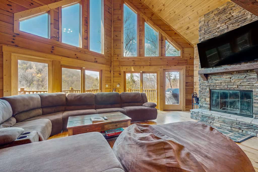 3 Mi to DT Gatlinburg, Sleeps 20・Hot Tub・Games