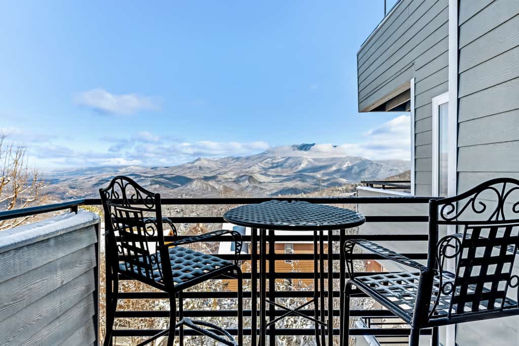 Close to Skiing & Downtown・Games・Fireplace・Views
