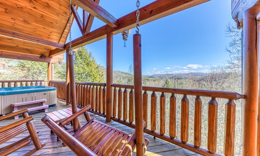 Welcome to our 1 bedroom, 2 bathroom log cabin at Starr Crest Resort, where mountain views, covered decks, and a private hot tub set the tone.
・Private hot tub on the deck with mountain views
・Two covered decks with rocking chairs and a porch swing
・Stone fireplace, flatscreen TV, and comfortable living area
・4.3 miles away from The Island in Pigeon Forge
・4.7 miles away from Dollywood, are all within an easy drive
Relax, unwind, and make this mountain escape your own.