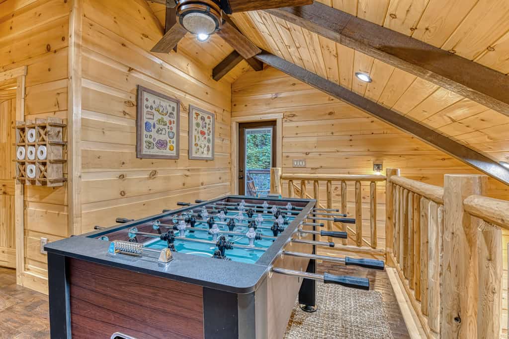 A creekside 2-bedroom, 2-bath chalet in downtown Gatlinburg, minutes from the Parkway and Great Smoky Mountains National Park. Enjoy a private hot tub, creekside firepit, gas fireplace, foosball loft, Smart TVs, covered porch and balcony. Plus easy access to Gatlinburg’s top attractions, shops, dining and outdoor adventures.