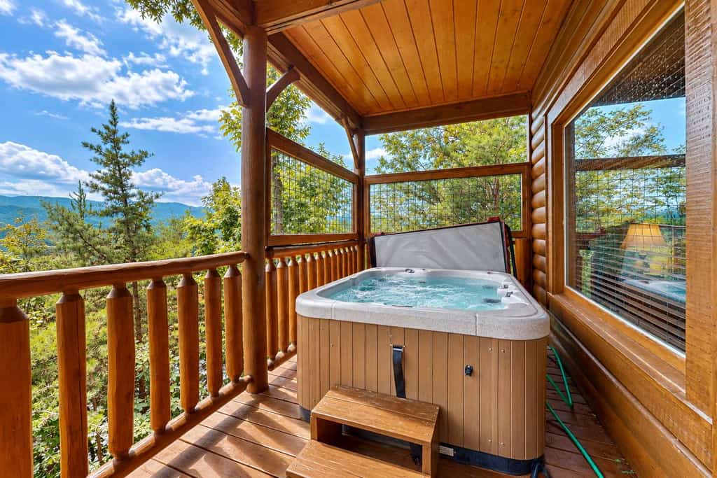 Legacy Mountain Resort - 100 Mile View