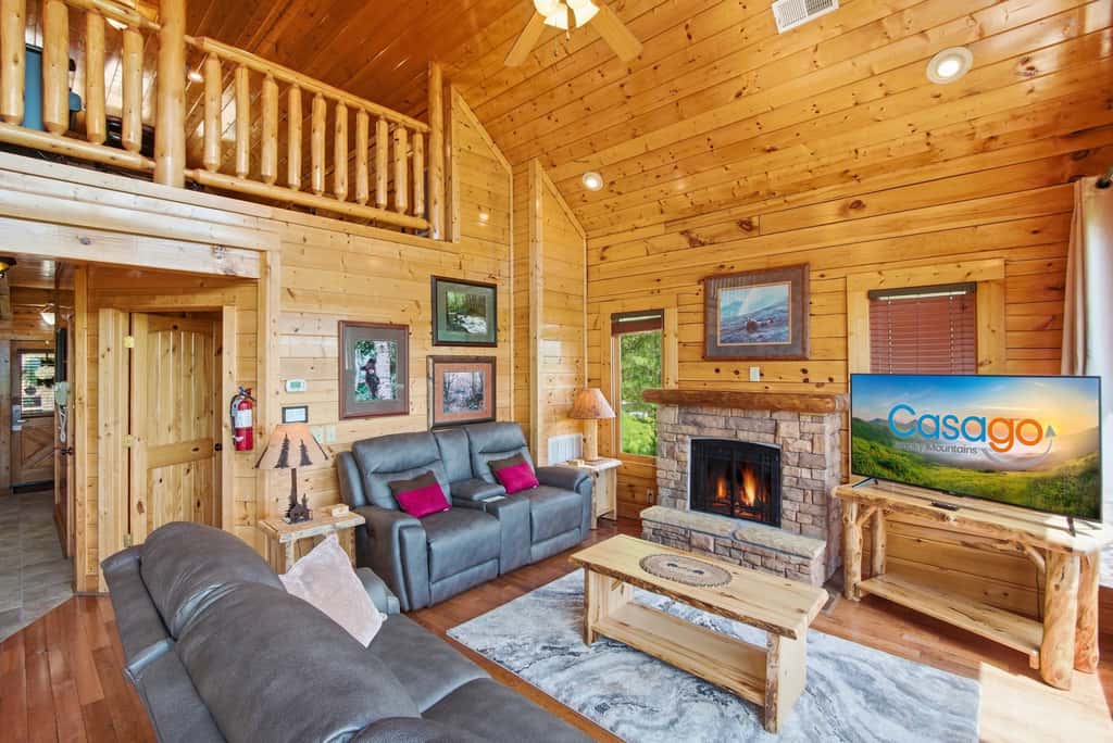 Cabin W Amazing Views・Hot Tub・Shared Sauna - Pool