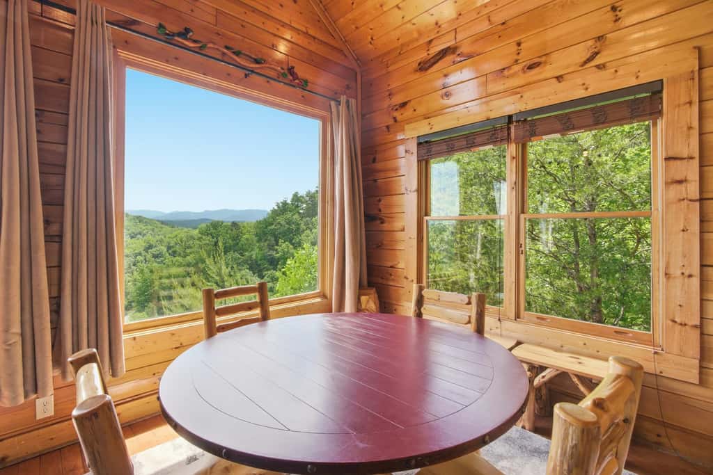 Cabin W Amazing Views・Hot Tub・Shared Sauna - Pool