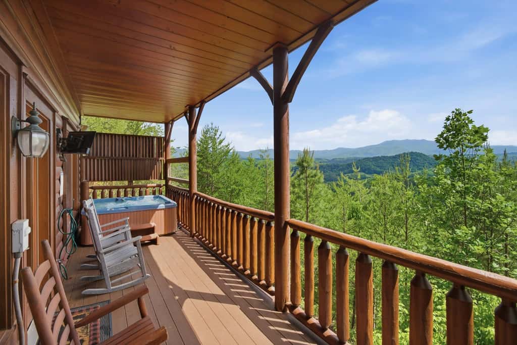 Cabin W Amazing Views・Hot Tub・Shared Sauna - Pool