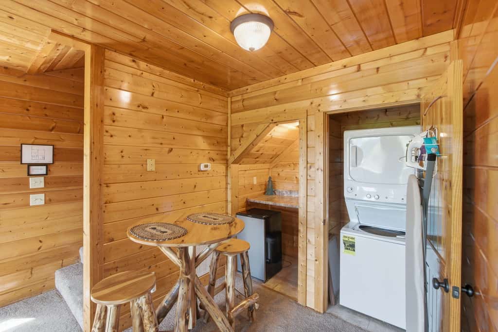 Cabin W Amazing Views・Hot Tub・Shared Sauna - Pool