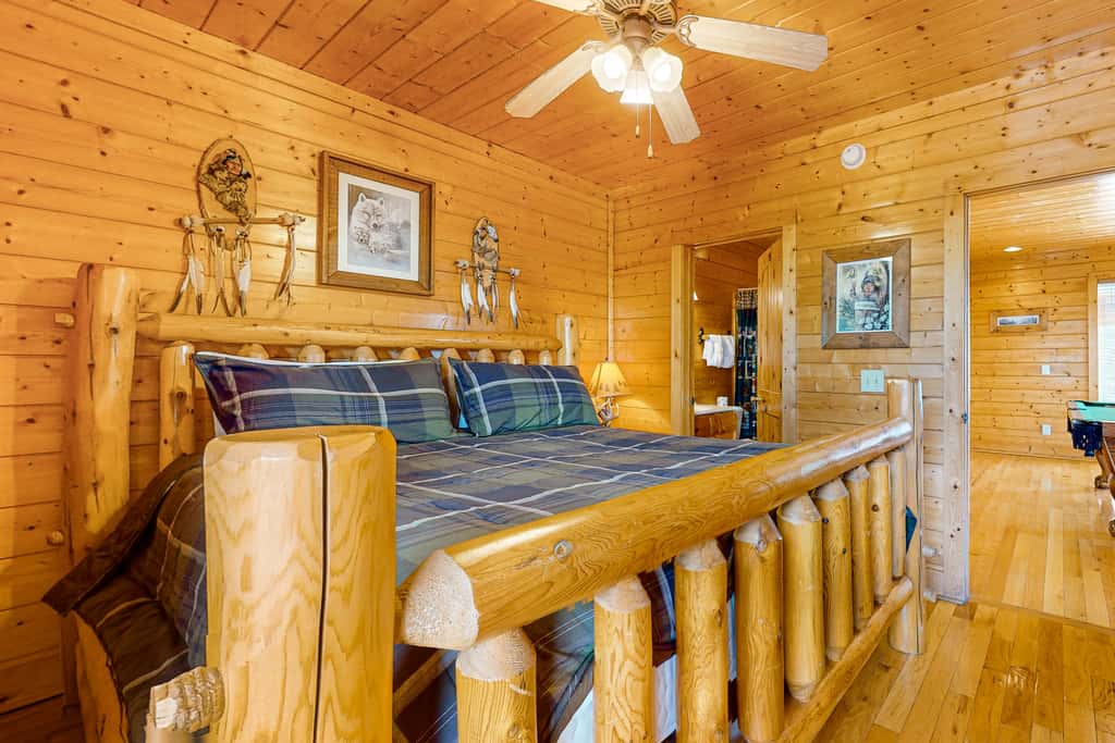Spacious Family Friendly Getaway・Mtn View・Games