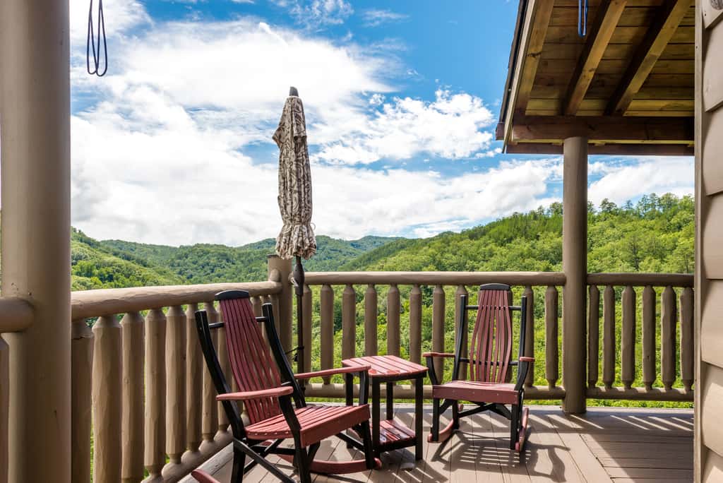 Mtn Getaway, Sleeps 12・Spectacular Views・Hot Tub