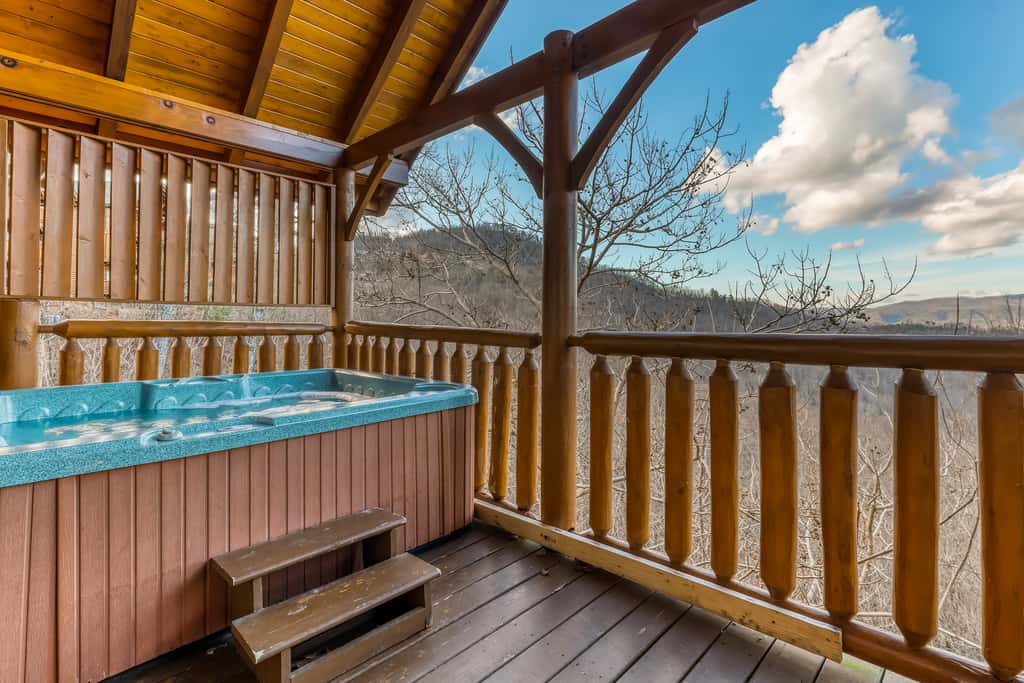 Charming Log cabin, Sleeps 6・Game Room・Hot Tub
