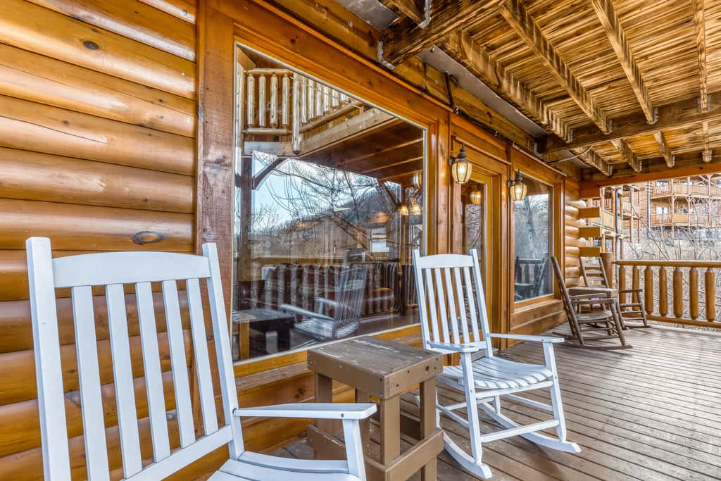 Charming Log cabin, Sleeps 6・Game Room・Hot Tub