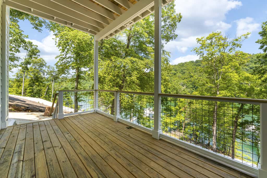 Lakeside Retreat, Sleeps 22, Dock, Grill, Game Room