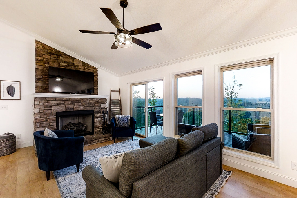 Norris Lake Retreat・Panoramic Views・Deck・Game Room