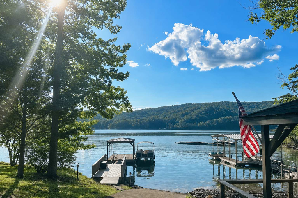 Norris Lakefront・Dock・Launch・Trailer Parking