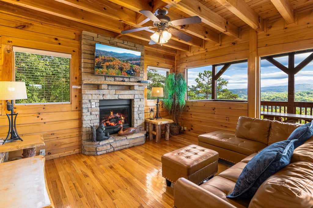 Panoramic Mtn View Getaway・Hot tub・Game Loft・Grill