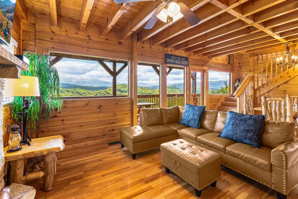 Panoramic Mtn View Getaway・Hot tub・Game Loft・Grill