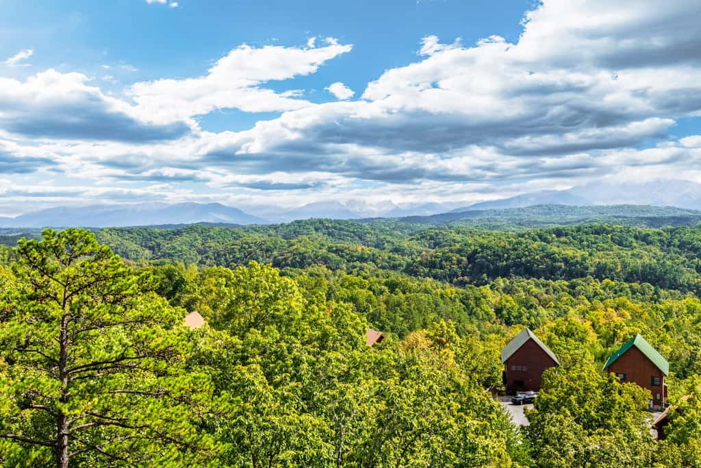 Panoramic Mtn View Getaway・Hot tub・Game Loft・Grill
