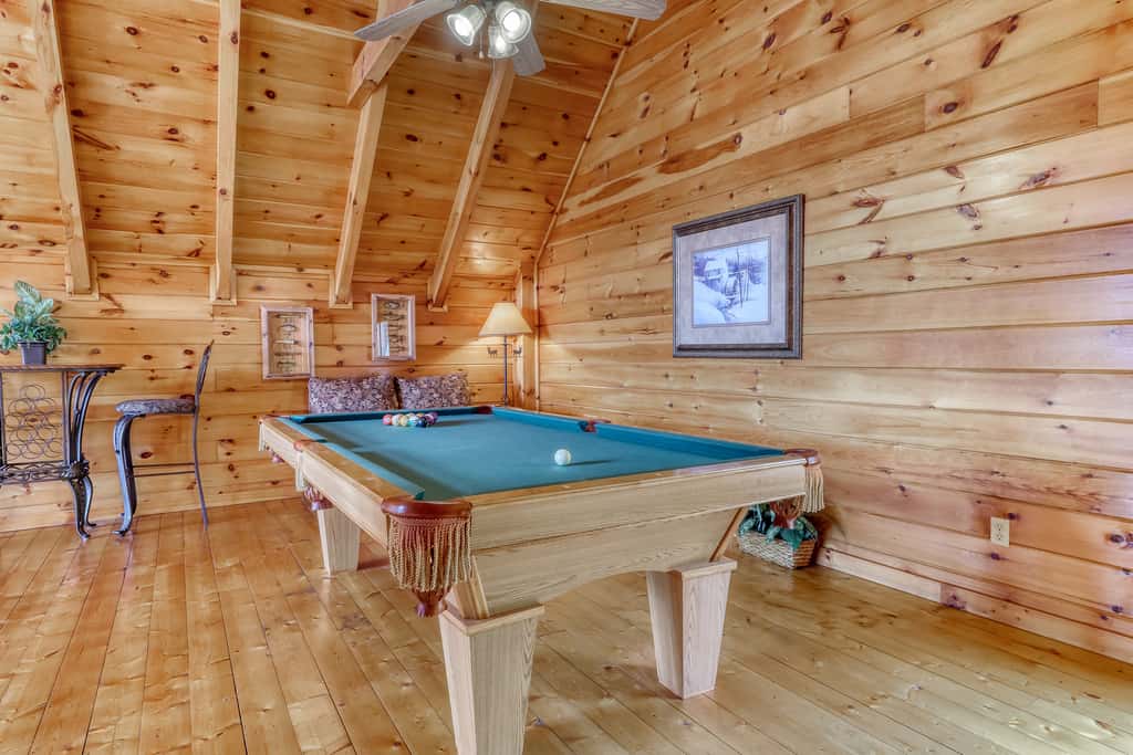Welcoming Cabin, Sleep 4・Hot Tub・Pool・Amazing View