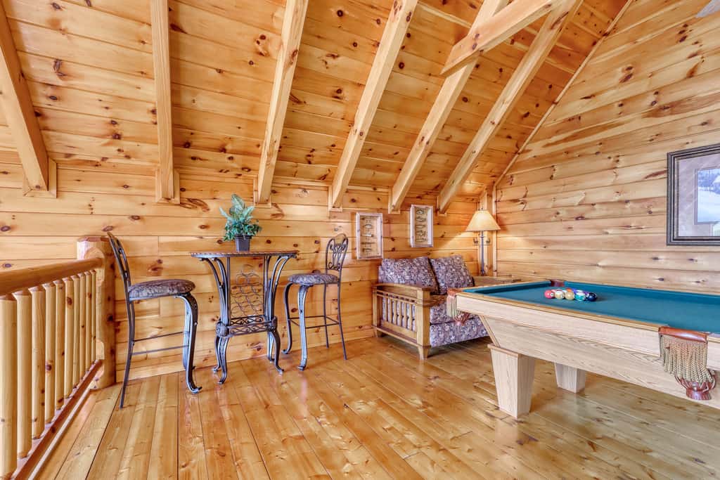 Welcoming Cabin, Sleep 4・Hot Tub・Pool・Amazing View