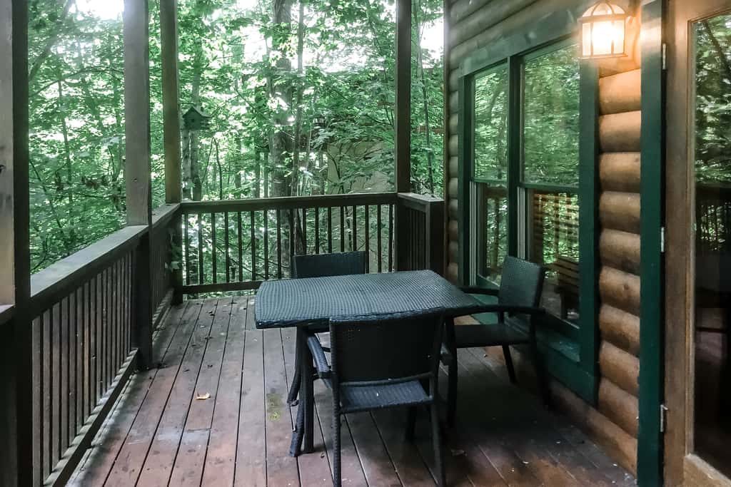 1.9 Mi to Parkway・Rustic Getaway・Hot Tub・Dog Ok!