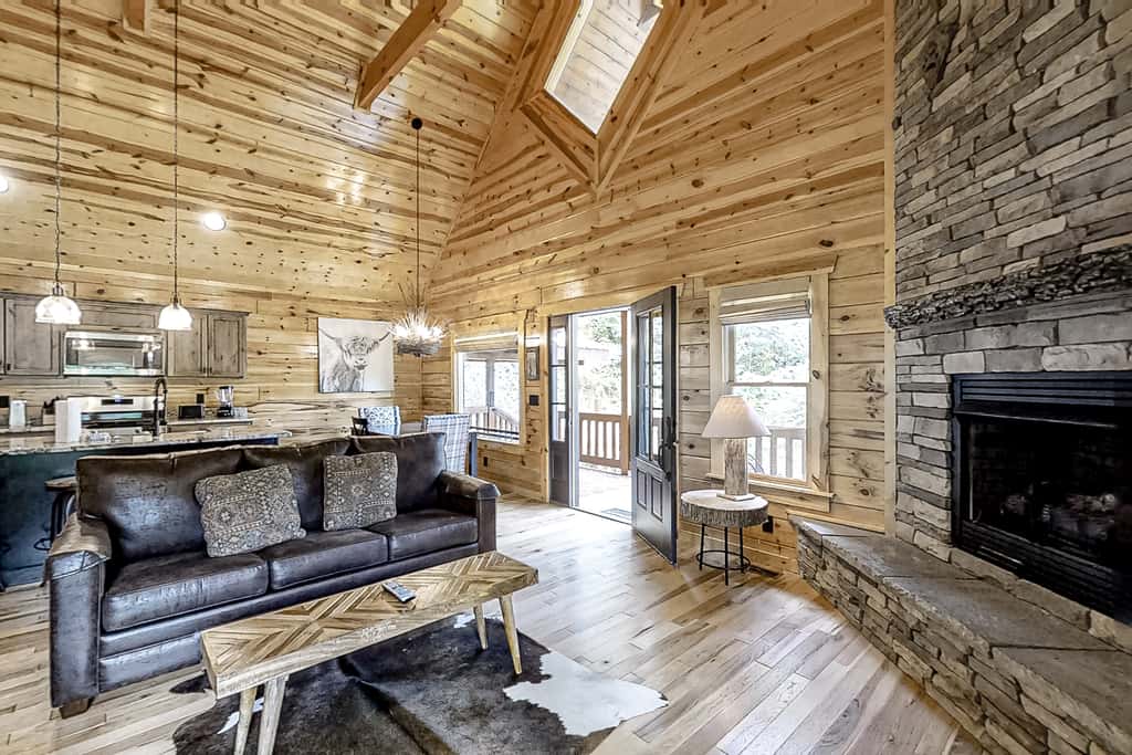 Family-Friendly Smoky Mtn Retreat・Hot Tub・Views