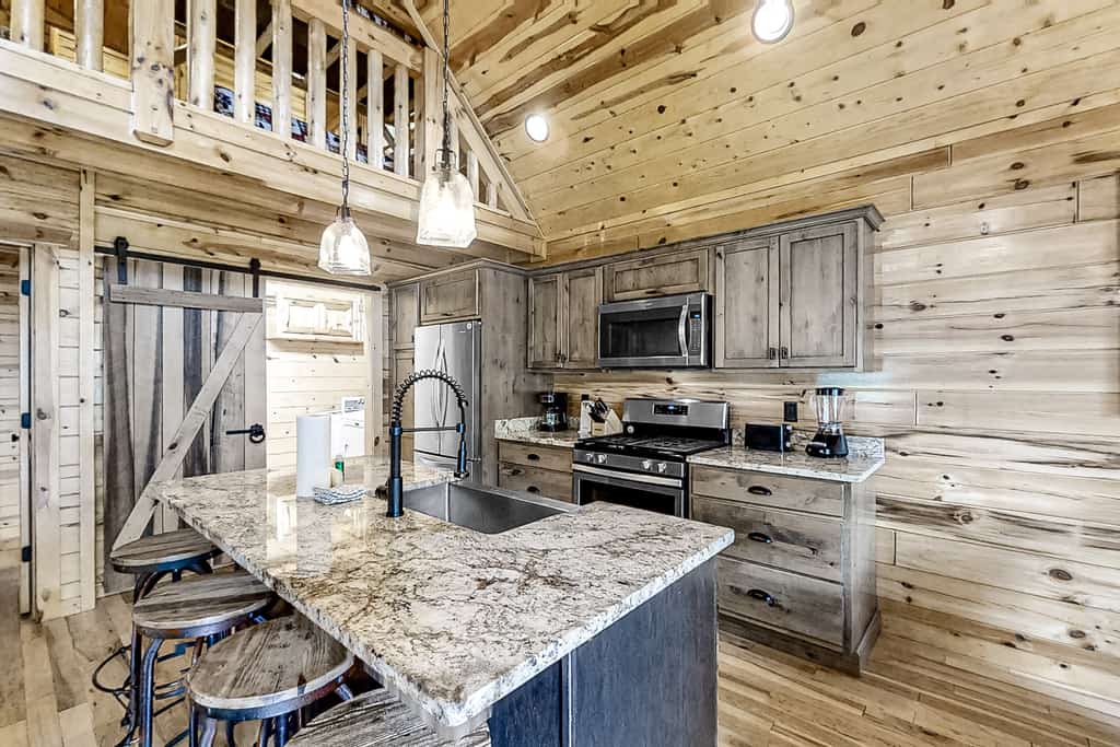 Family-Friendly Smoky Mtn Retreat・Hot Tub・Views