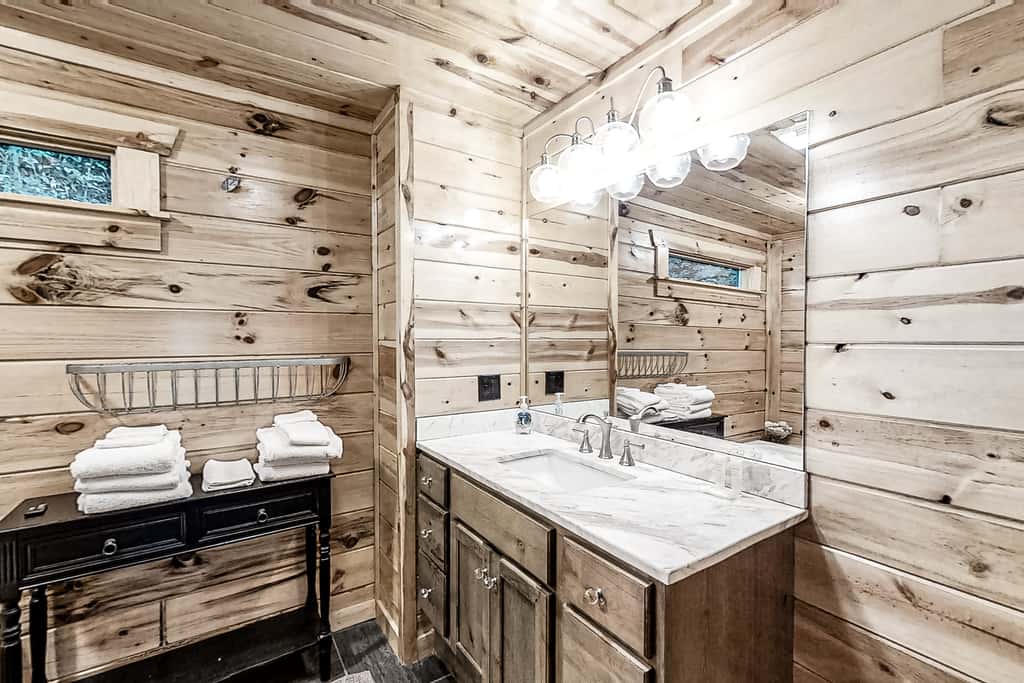 Family-Friendly Smoky Mtn Retreat・Hot Tub・Views