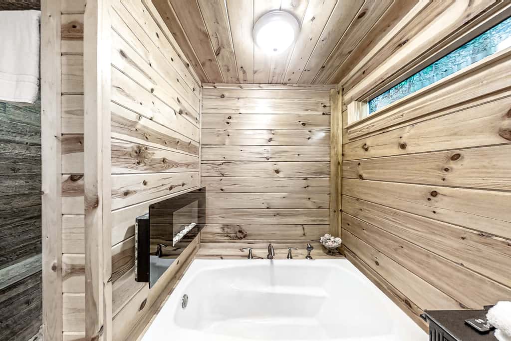 Family-Friendly Smoky Mtn Retreat・Hot Tub・Views