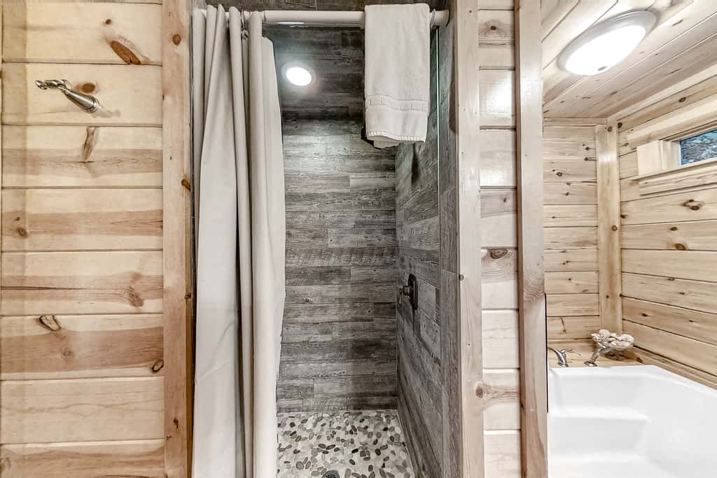 Family-Friendly Smoky Mtn Retreat・Hot Tub・Views