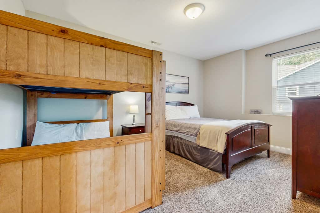 Stunning Lakeview Home・Game Room・Dock・Hot Tub