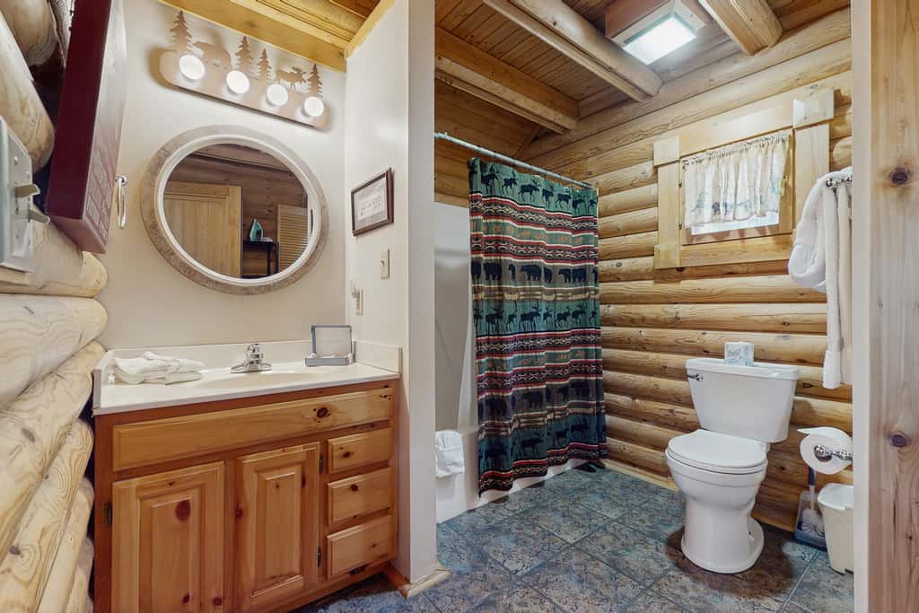 Quiet Gatlinburg Retreat・Hot tub・Fireplace・Pool