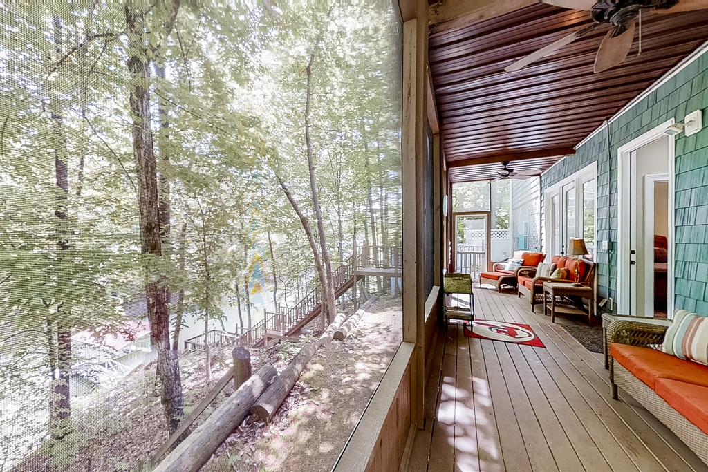 Charming Lakefront Home with Seasonal Private Covered Dock