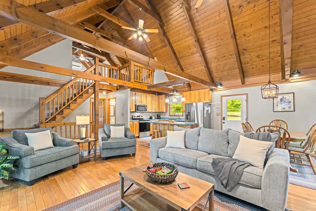 Lakefront Norris Cabin Retreat・Dock・Games・Hot Tub