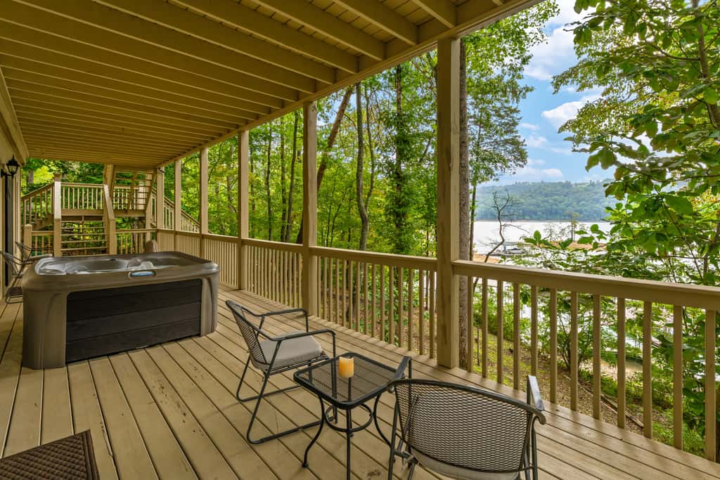 Lakefront Norris Cabin Retreat・Dock・Games・Hot Tub