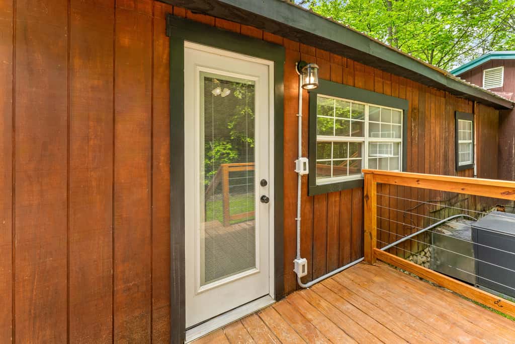 Dog OK! Gatlinburg Cabin, Hot Tub, Mountain View