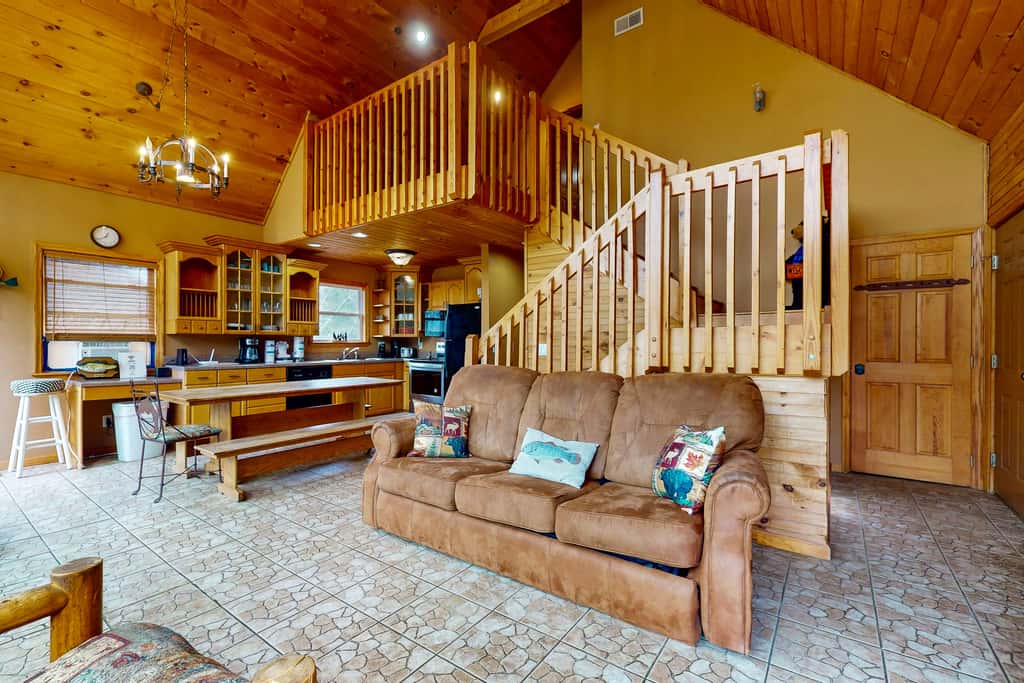 Lakefront Cabin Escape・Hot Tub・Fire pit・Game Room