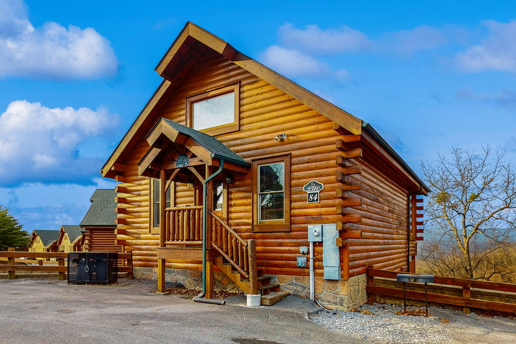 Lovely Cabin, Sleep 6・Hot Tub・Mtn View・Pool Access