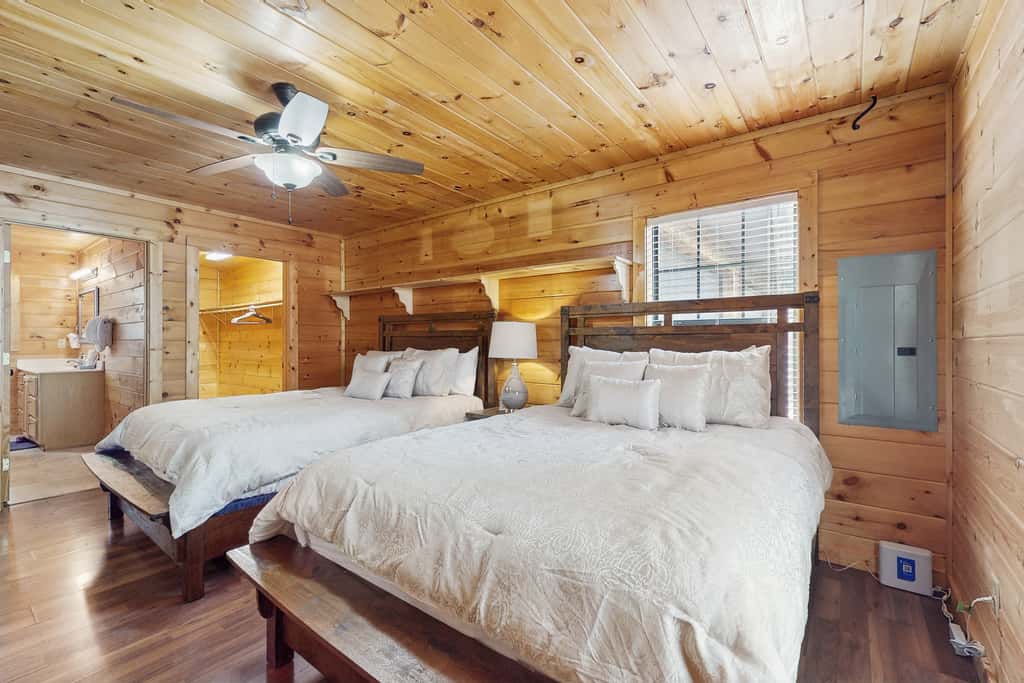 Tranquil Cabin W Hot Tub・Boat / Motorcycle Parking