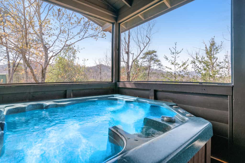 Family-Friendly Cabin Near Dollywood・Hot Tub・Pool