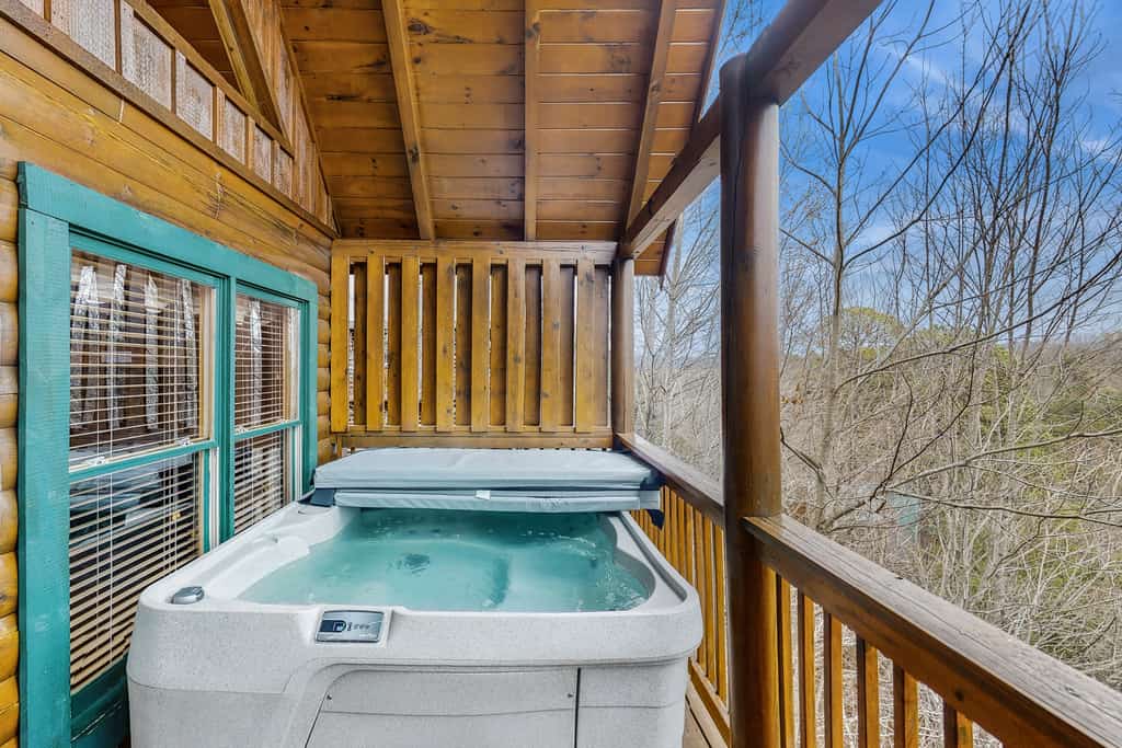 Cozy Retreat N Pigeon Forge・Views・Hot Tub・Pool