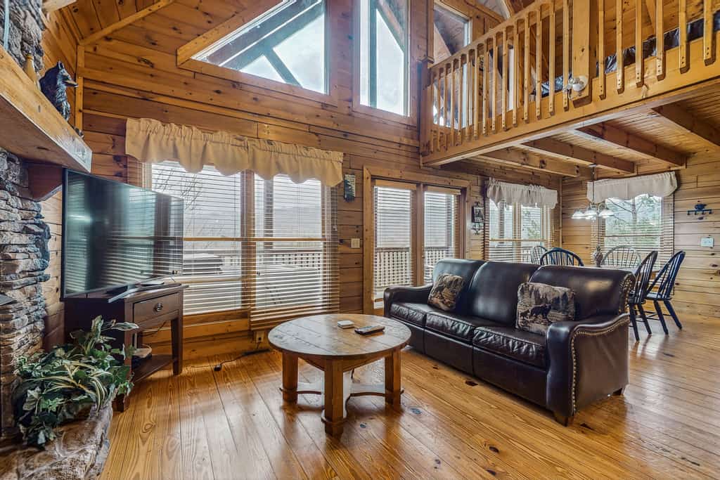 Cozy Retreat N Pigeon Forge・Views・Hot Tub・Pool