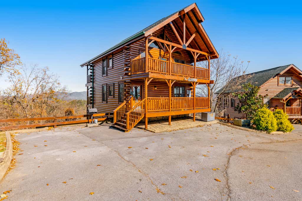  Panoramic Views, Game Room Fun, Wraparound Deck