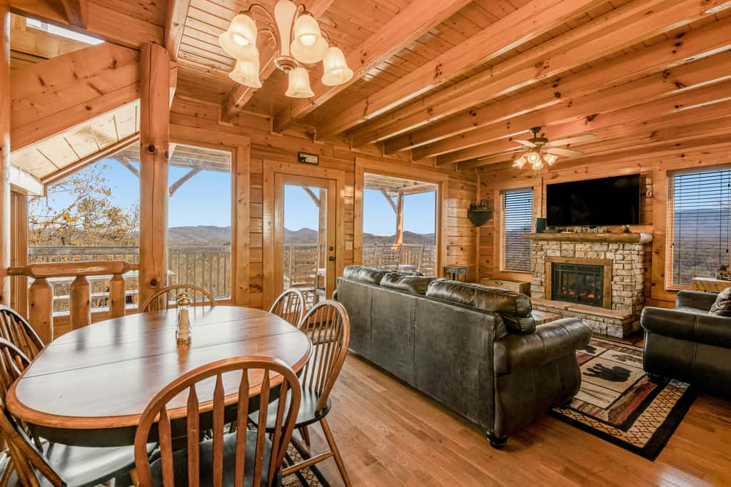  Panoramic Views, Game Room Fun, Wraparound Deck